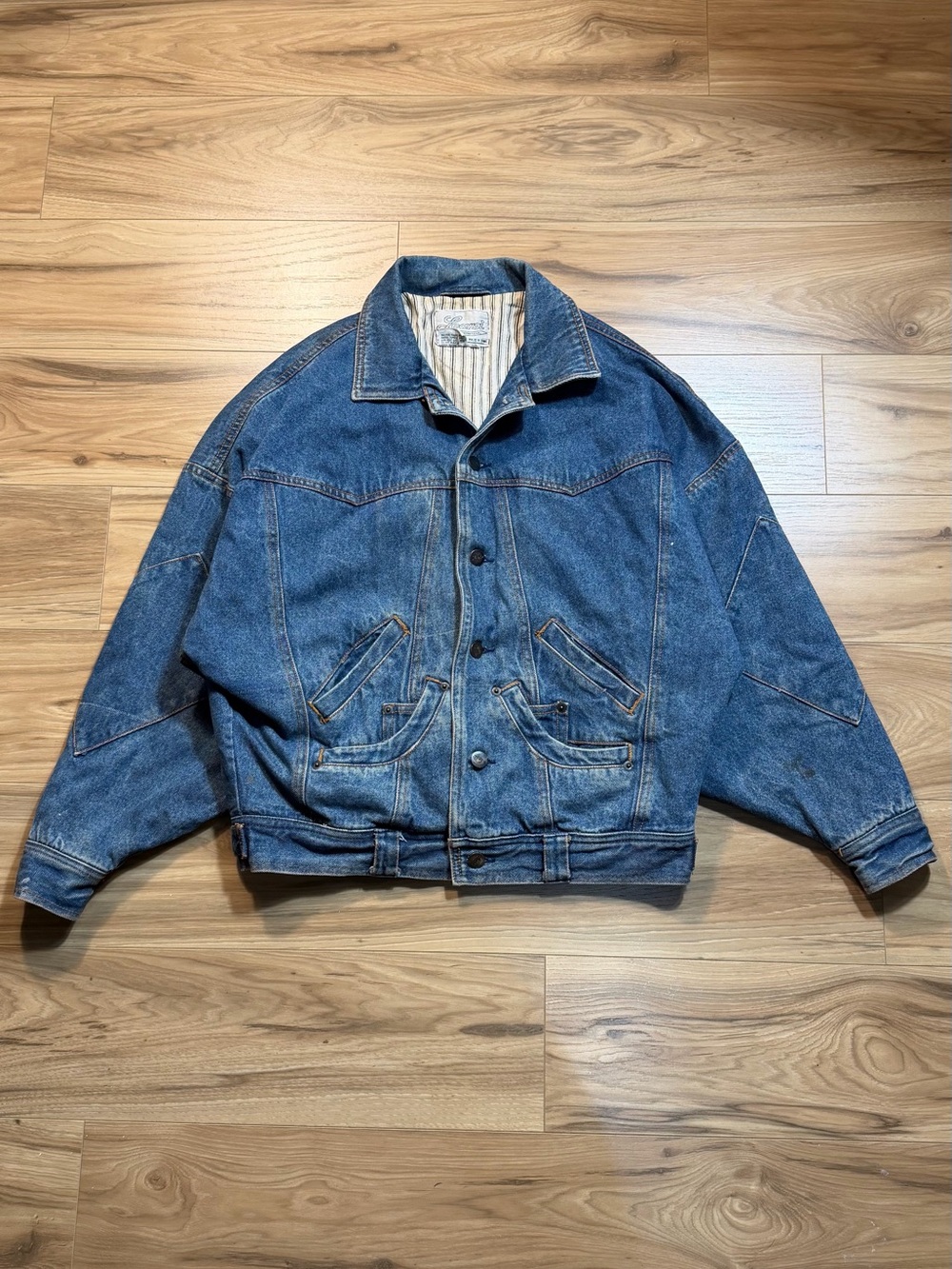 90s Learsi International Vintage 100% Cotton lined Blue Denim Trucker Jacket